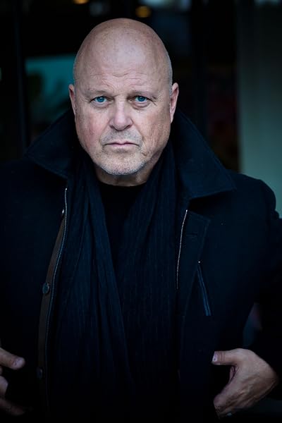 Michael Chiklis